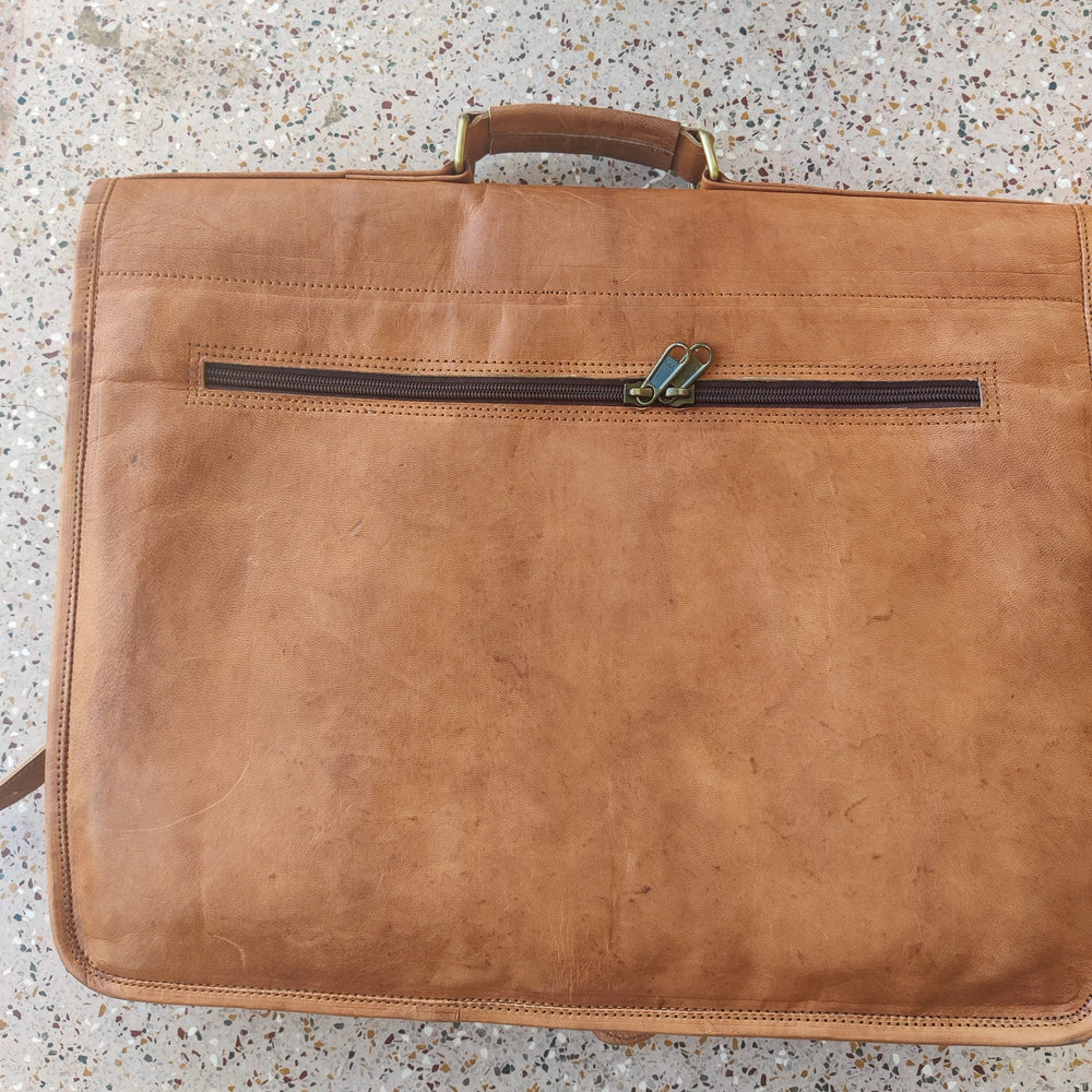 Large 18" Leather Laptop Messenger Briefcase