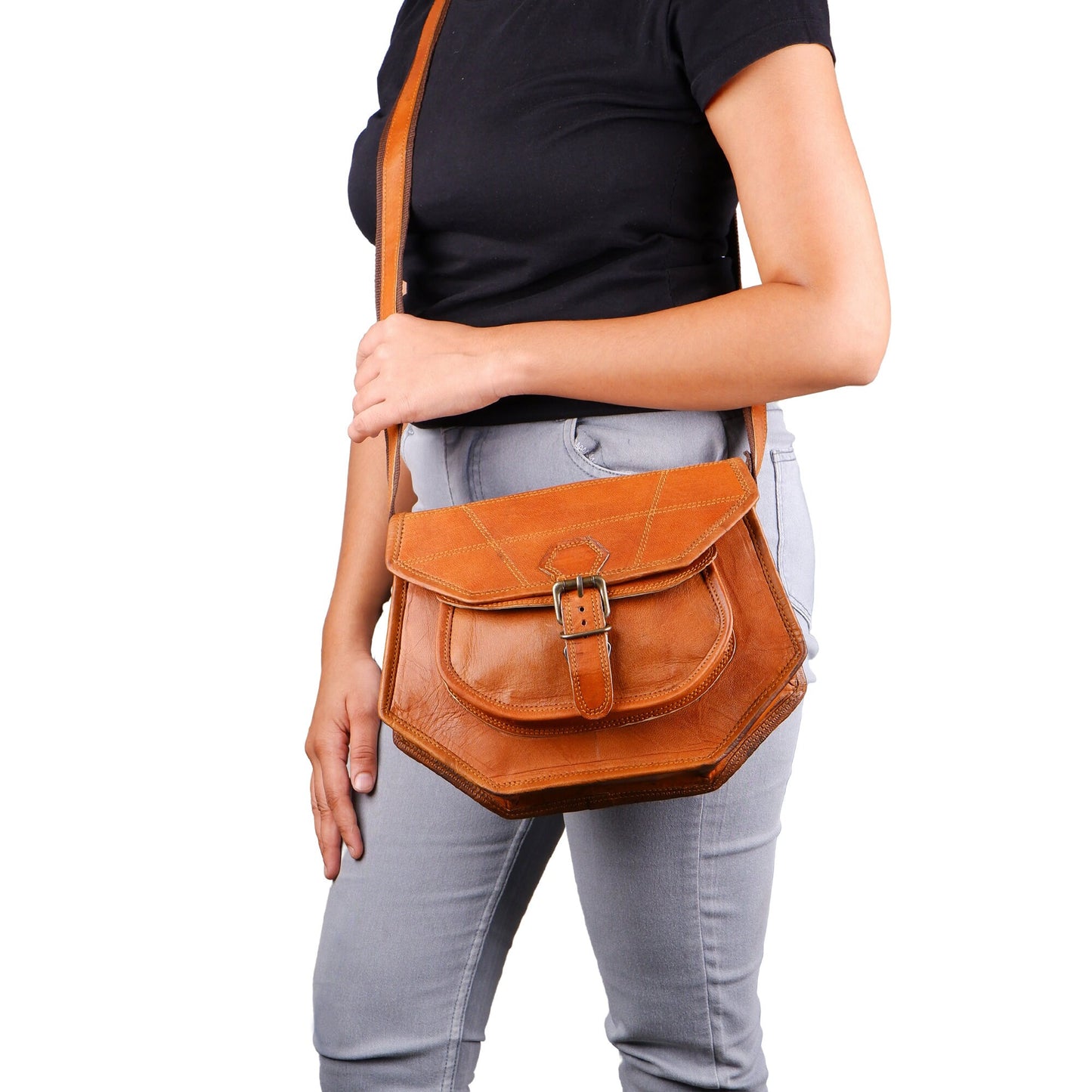 Vintage tan brown leather satchel for Women, Leather Sling Crossbody bag, Satchel bag, Vintage style leather purse