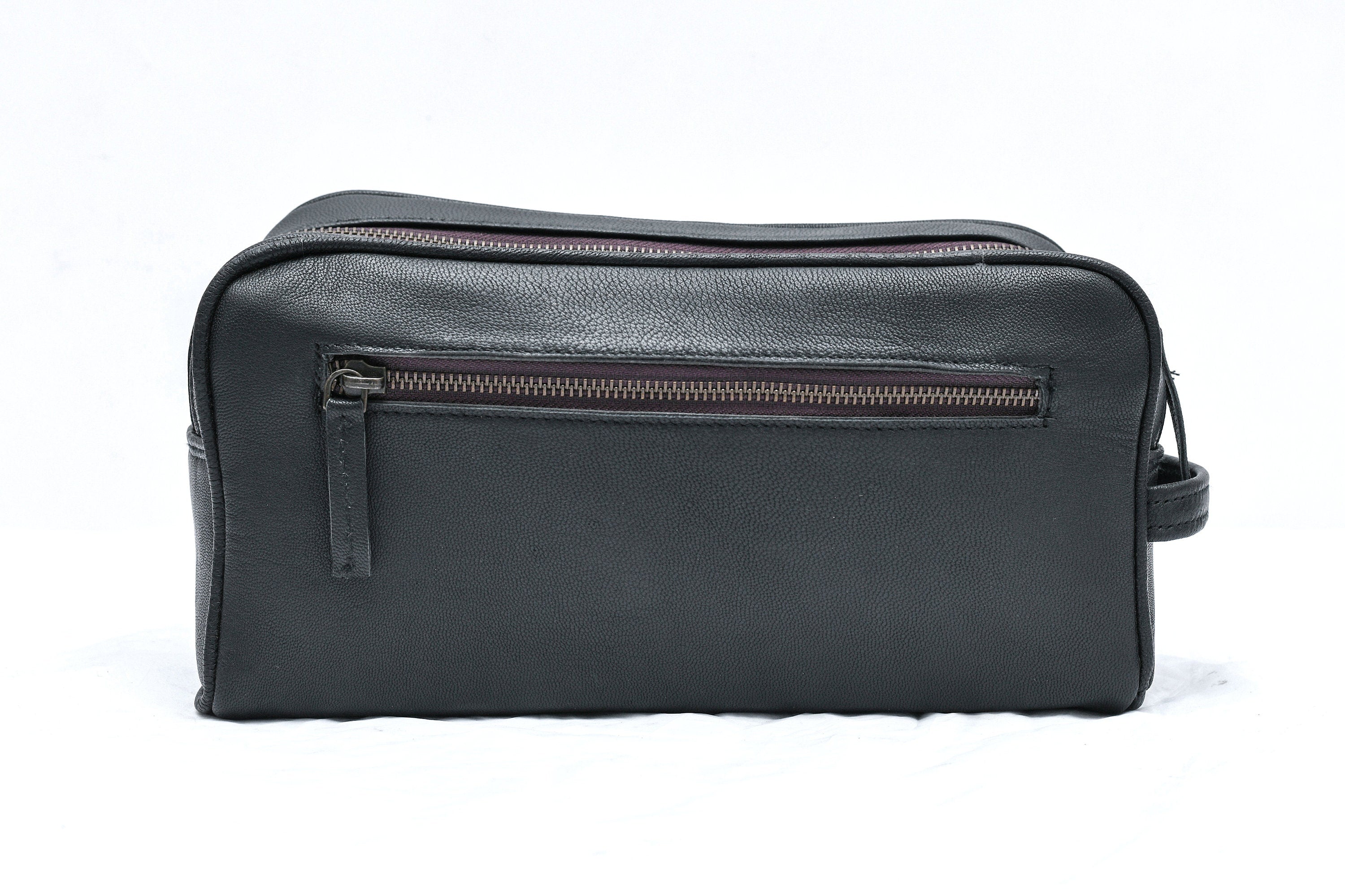 Personalized Buffalo Leather Dopp Kit – Groomsmen Toiletry Gift