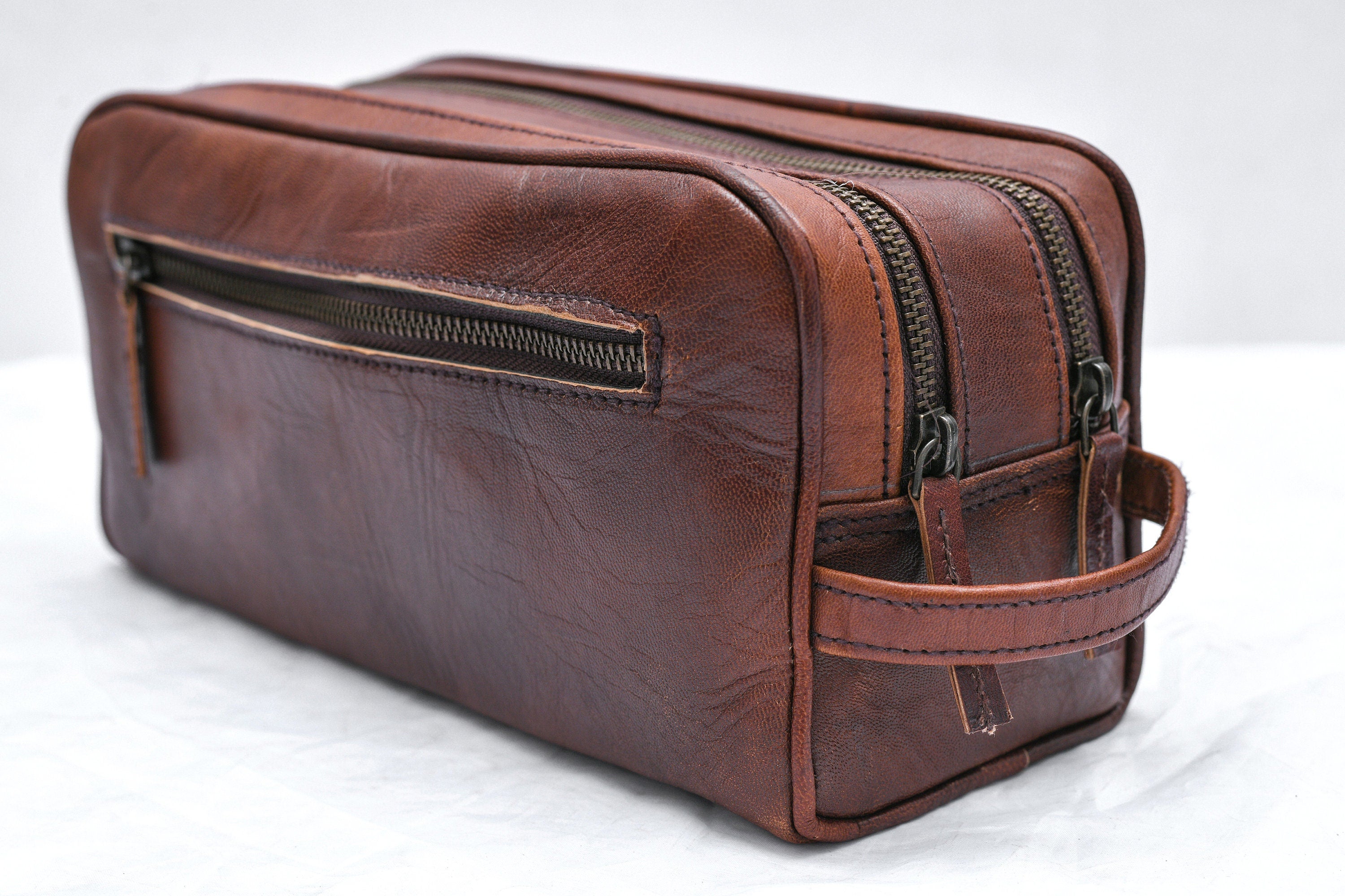 Genuine Leather Toiletry Bag – Waterproof Travel Dopp Kit