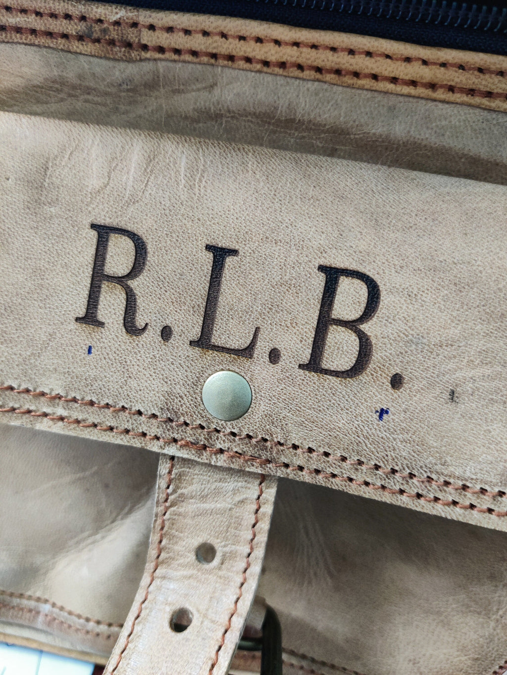 Personalized Leather Camera Bag – Vintage Saddle Bag for DSLR