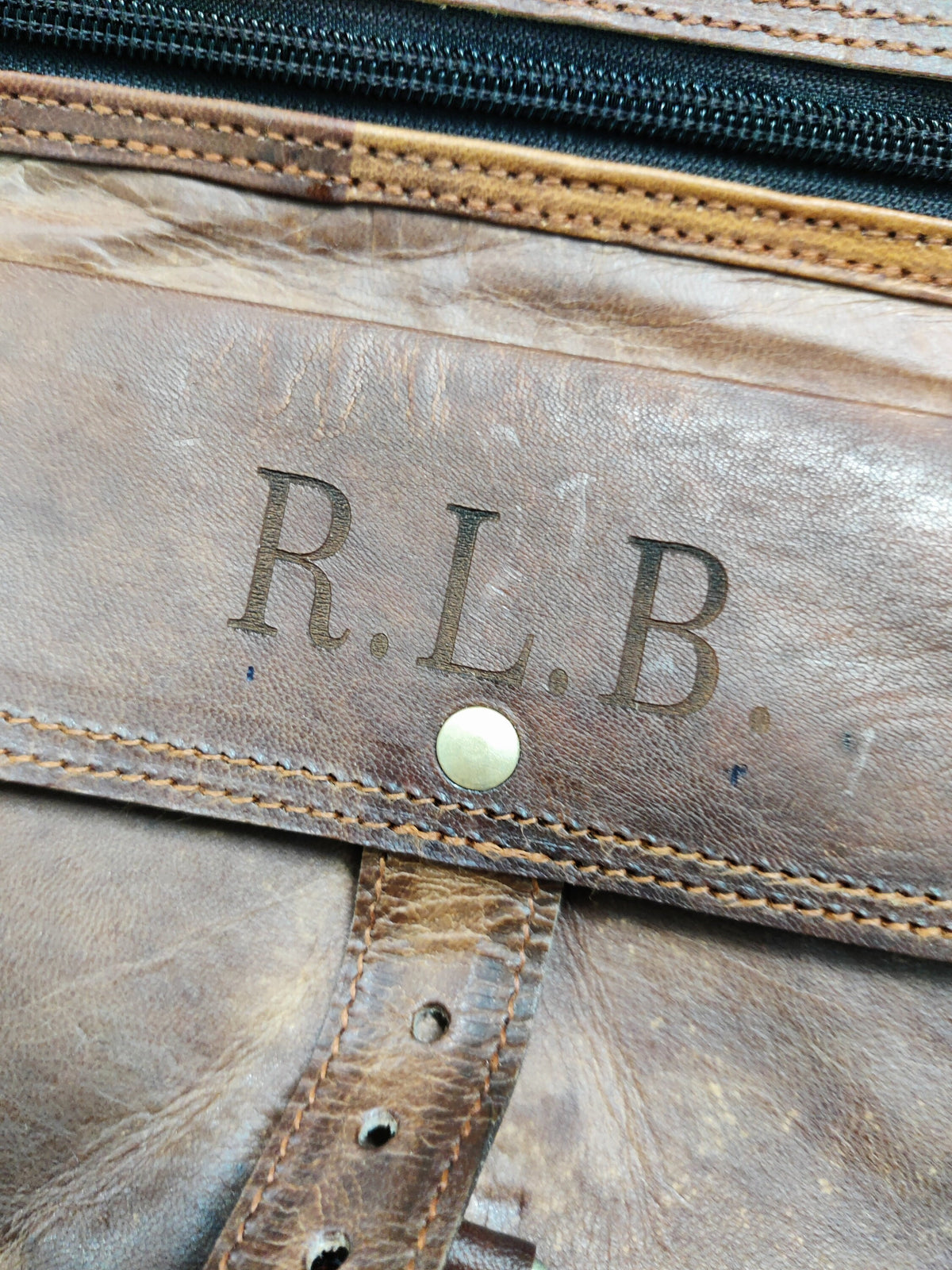 Personalized Leather Camera Bag – Vintage Saddle Bag for DSLR