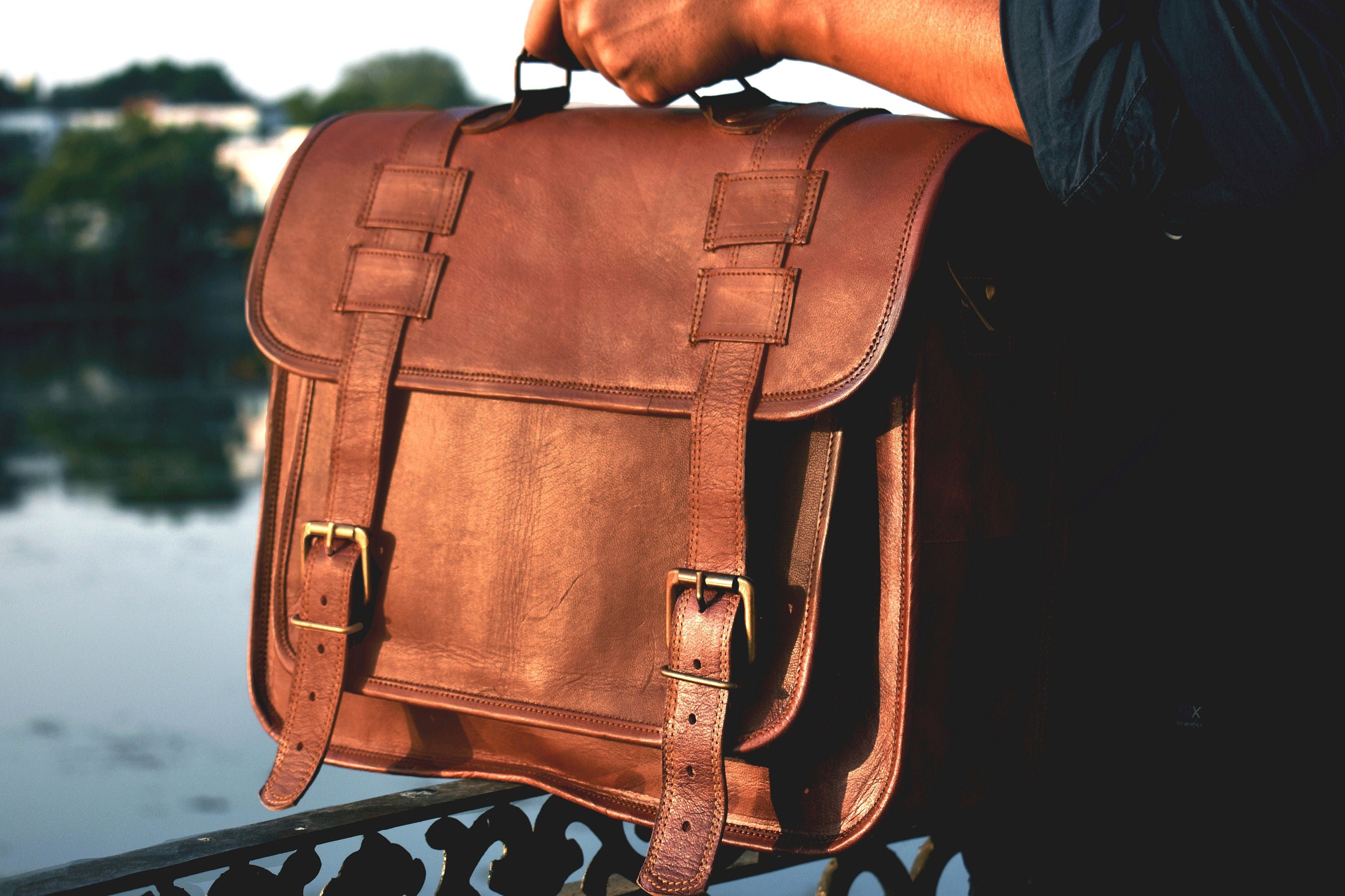 Convertible Leather Office Messenger Bag – Briefcase & Backpack 15"–16"