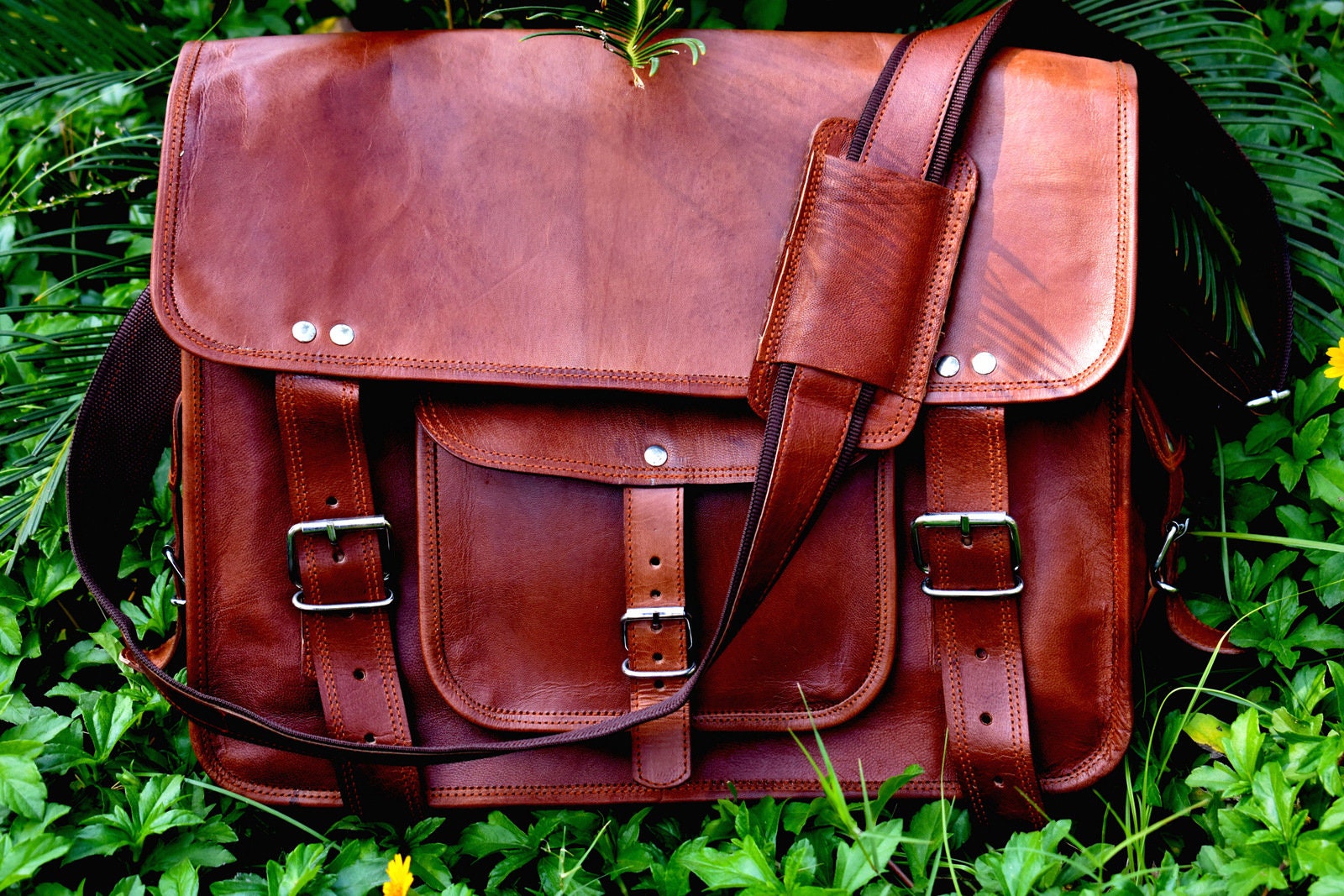 Leather Crossbody College Satchel Bag – 15/16" Unisex Messenger