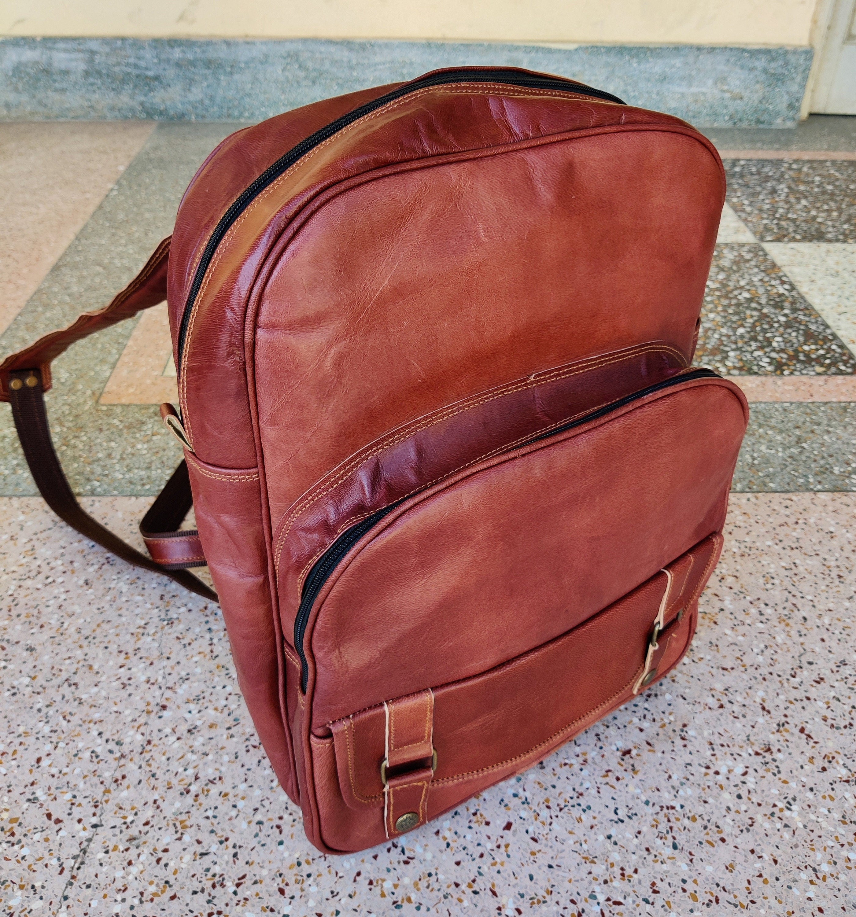 Personalized Vintage Leather Backpack – Laptop Rucksack for Men & Women