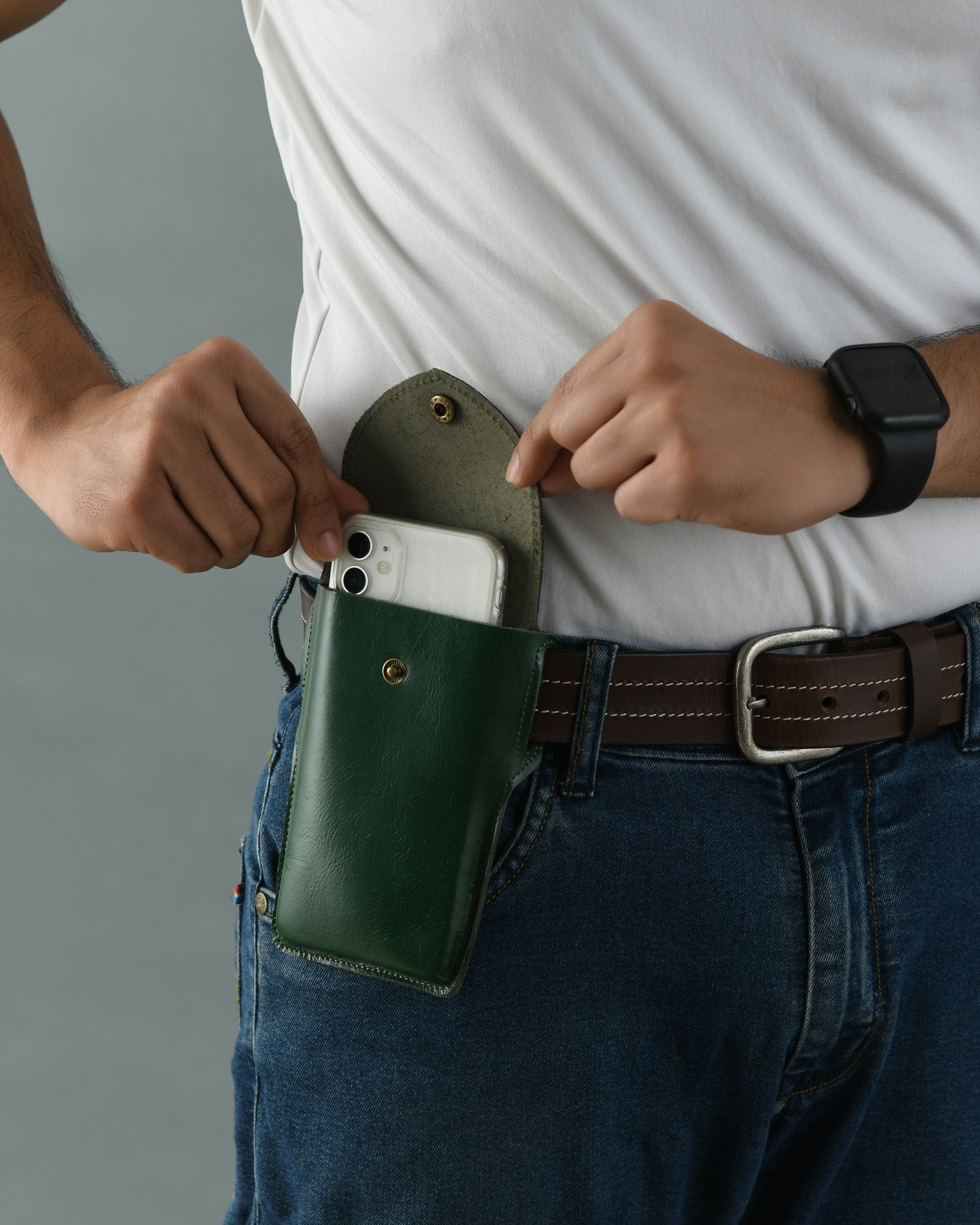 The Jodhpur Phone Holster