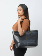 The Desert Tote — Women's Leather Handbag